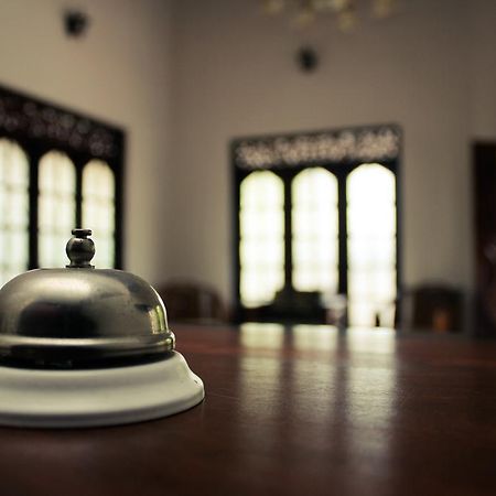 The Hotel Paradise カトゥナカヤ エクステリア 写真
